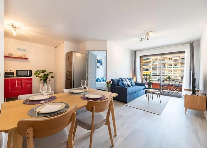 Cosy Au Centre De * Μεντόν